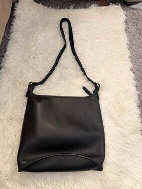 Vintage Laura USA Genuine Leather Black Purse Shoulder Bag